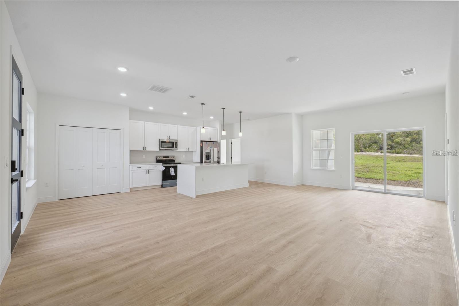 Image 22 of 35 For 6175 144th Street Road