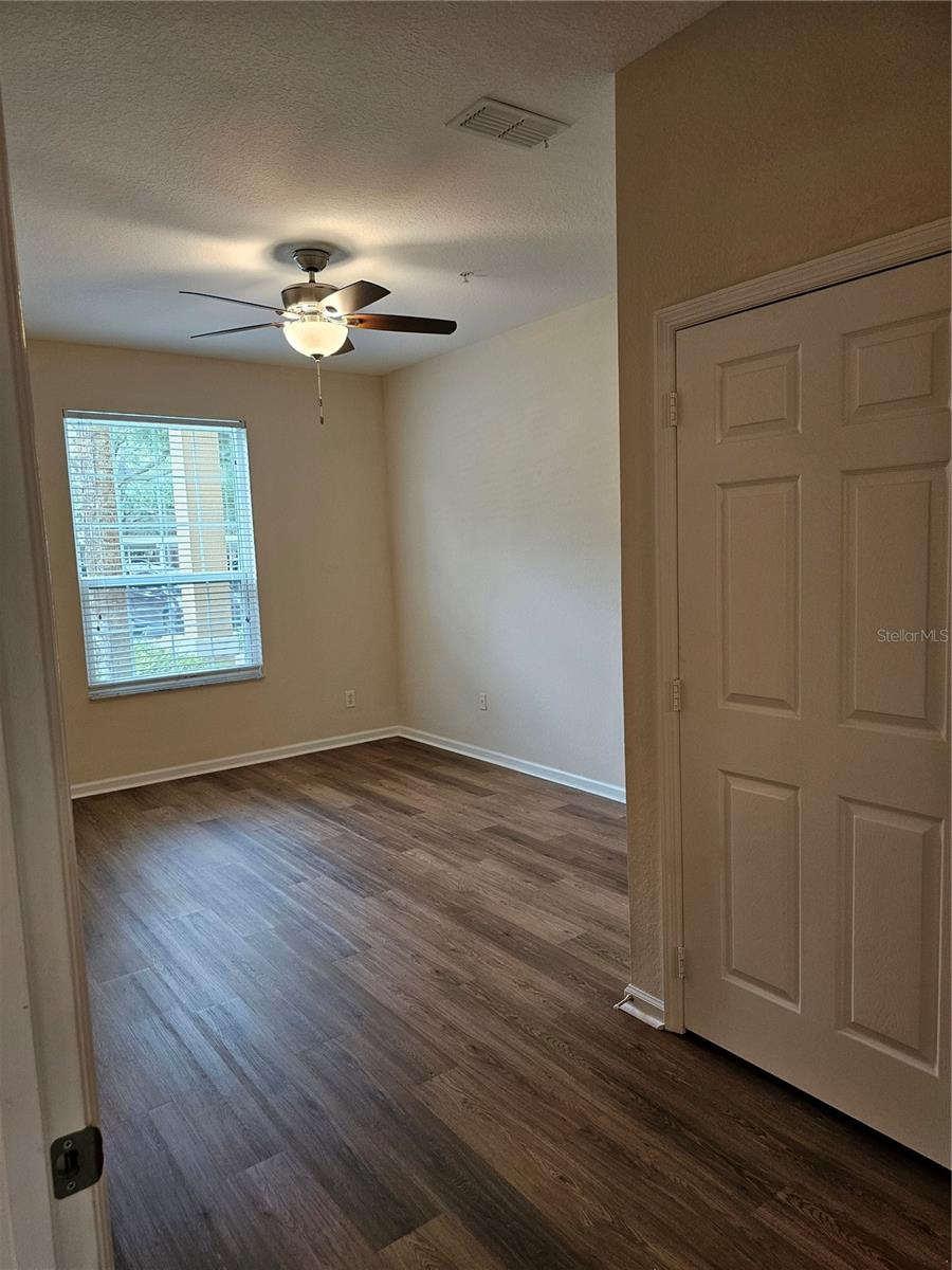 Image 11 of 36 For 6100 Stevenson Drive 104