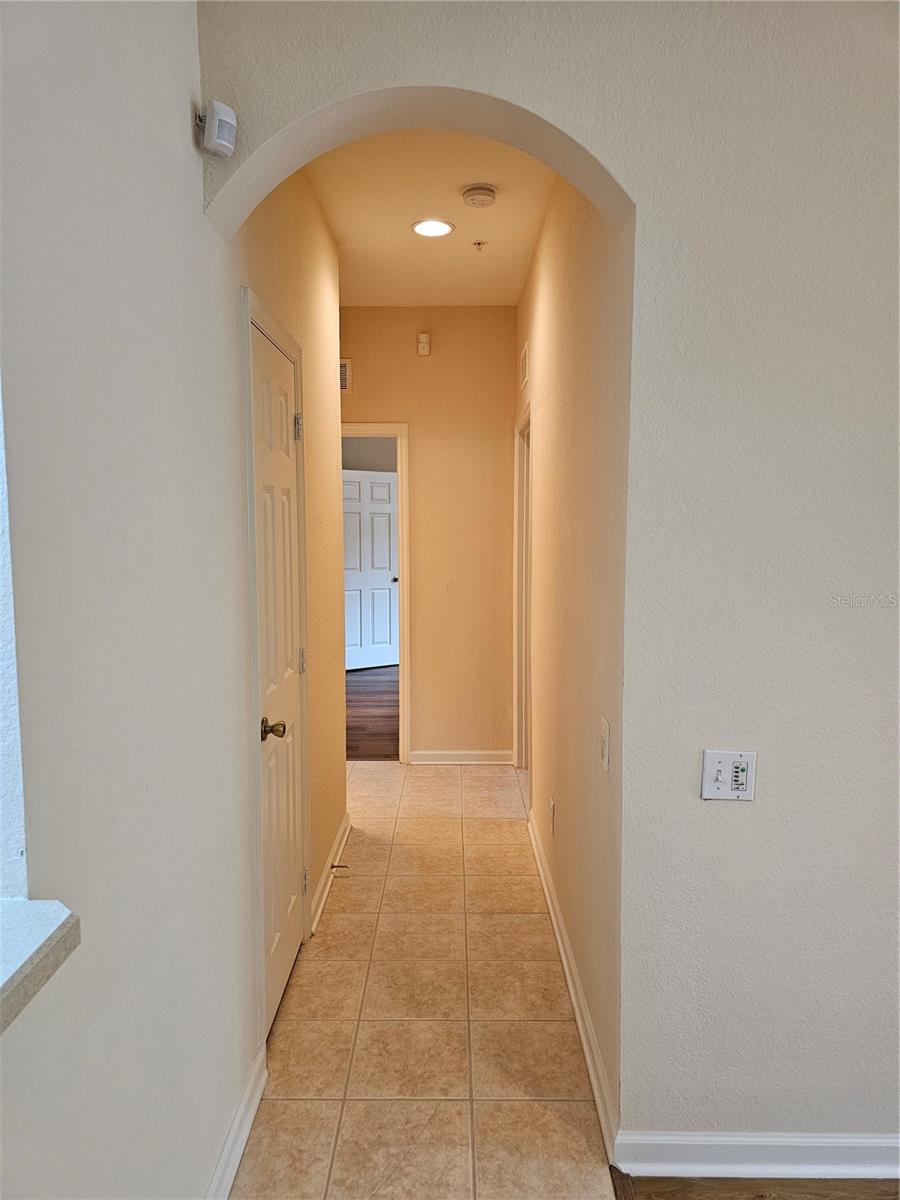 Image 16 of 36 For 6100 Stevenson Drive 104