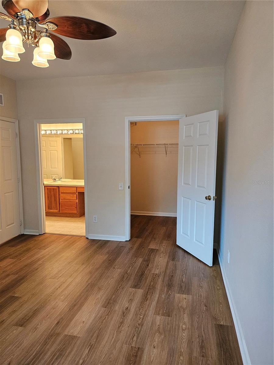 Image 18 of 36 For 6100 Stevenson Drive 104