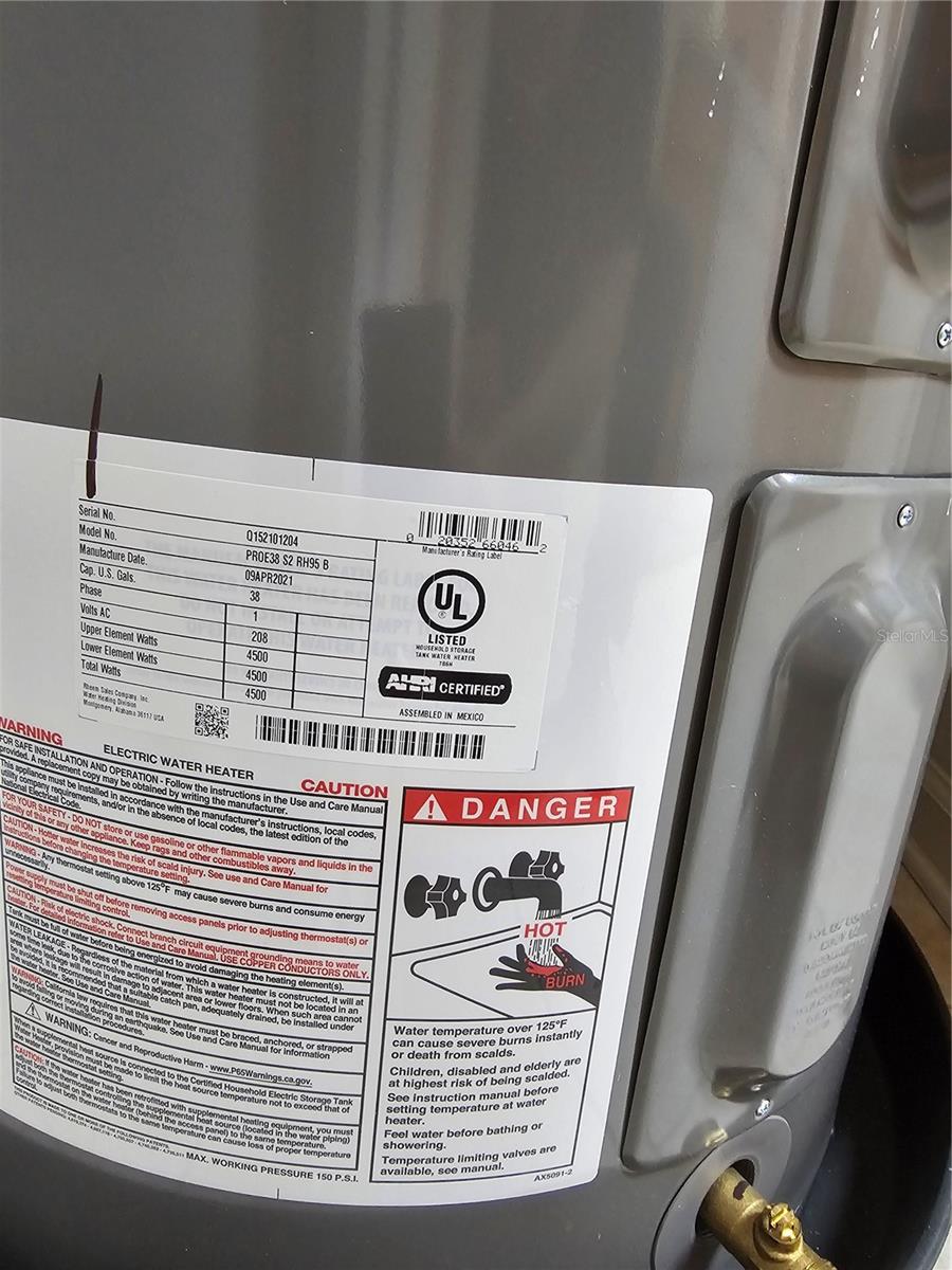 Image 26 of 36 For 6100 Stevenson Drive 104