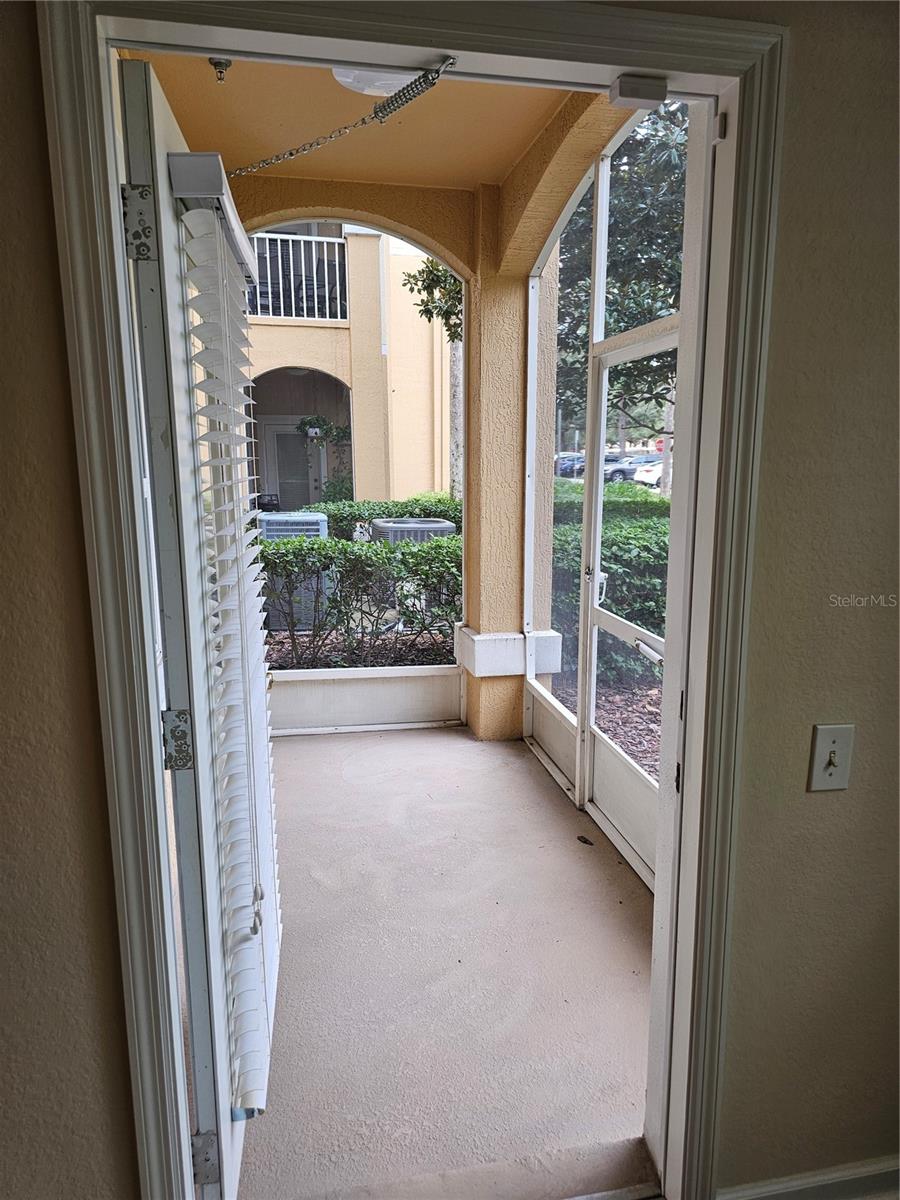 Image 27 of 36 For 6100 Stevenson Drive 104