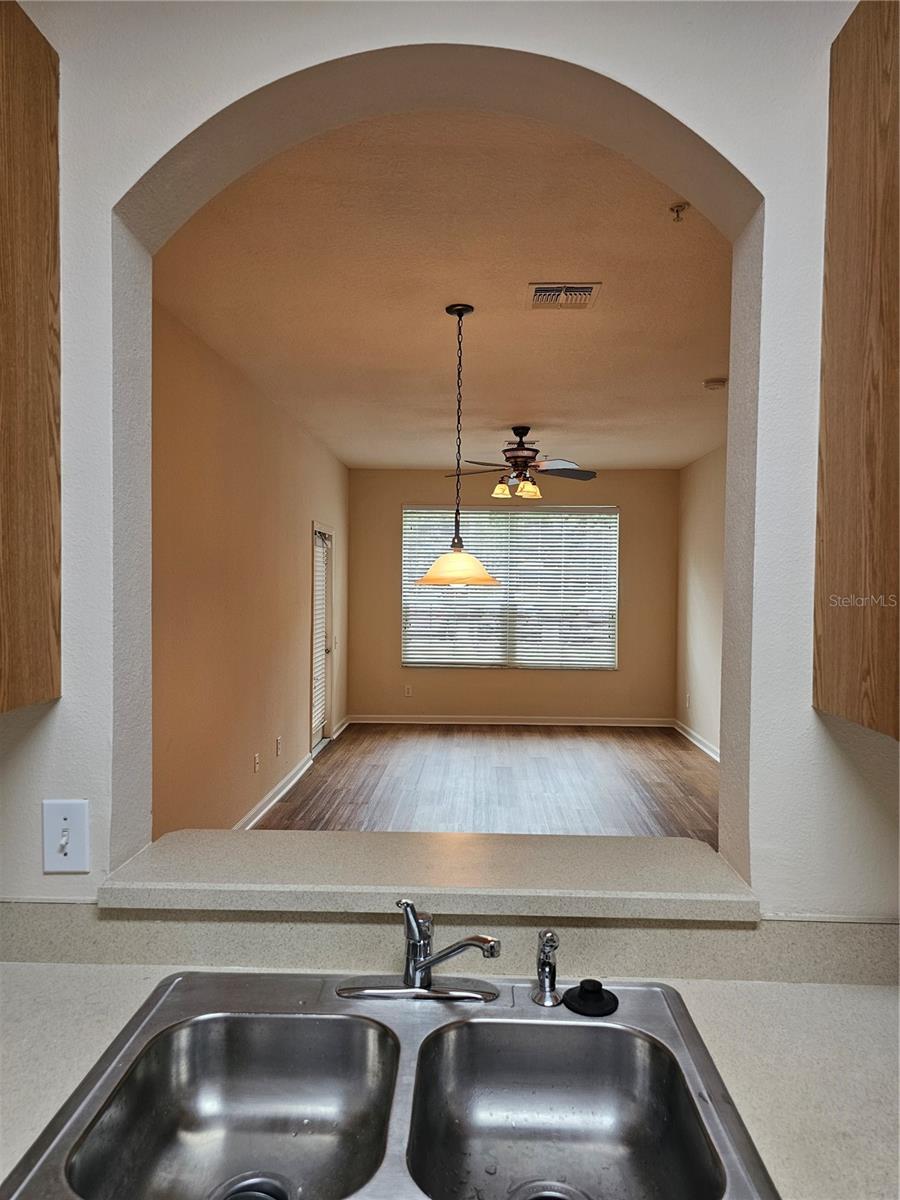 Image 7 of 36 For 6100 Stevenson Drive 104