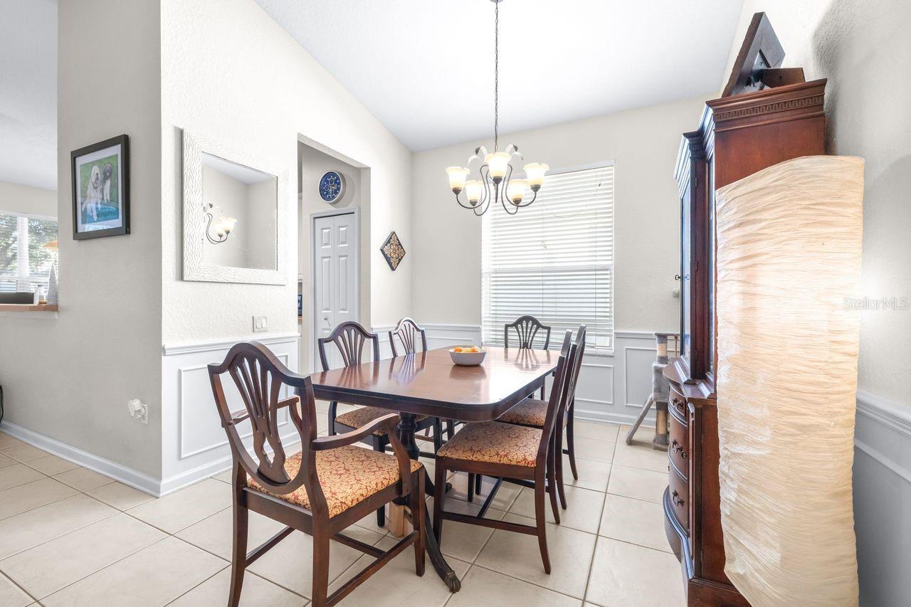 Image 15 of 49 For 8726 Greenbank Boulevard