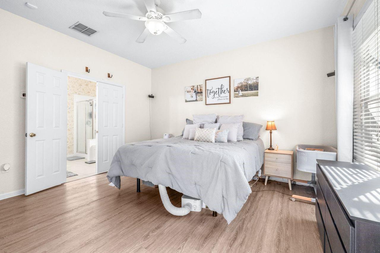 Image 16 of 49 For 8726 Greenbank Boulevard