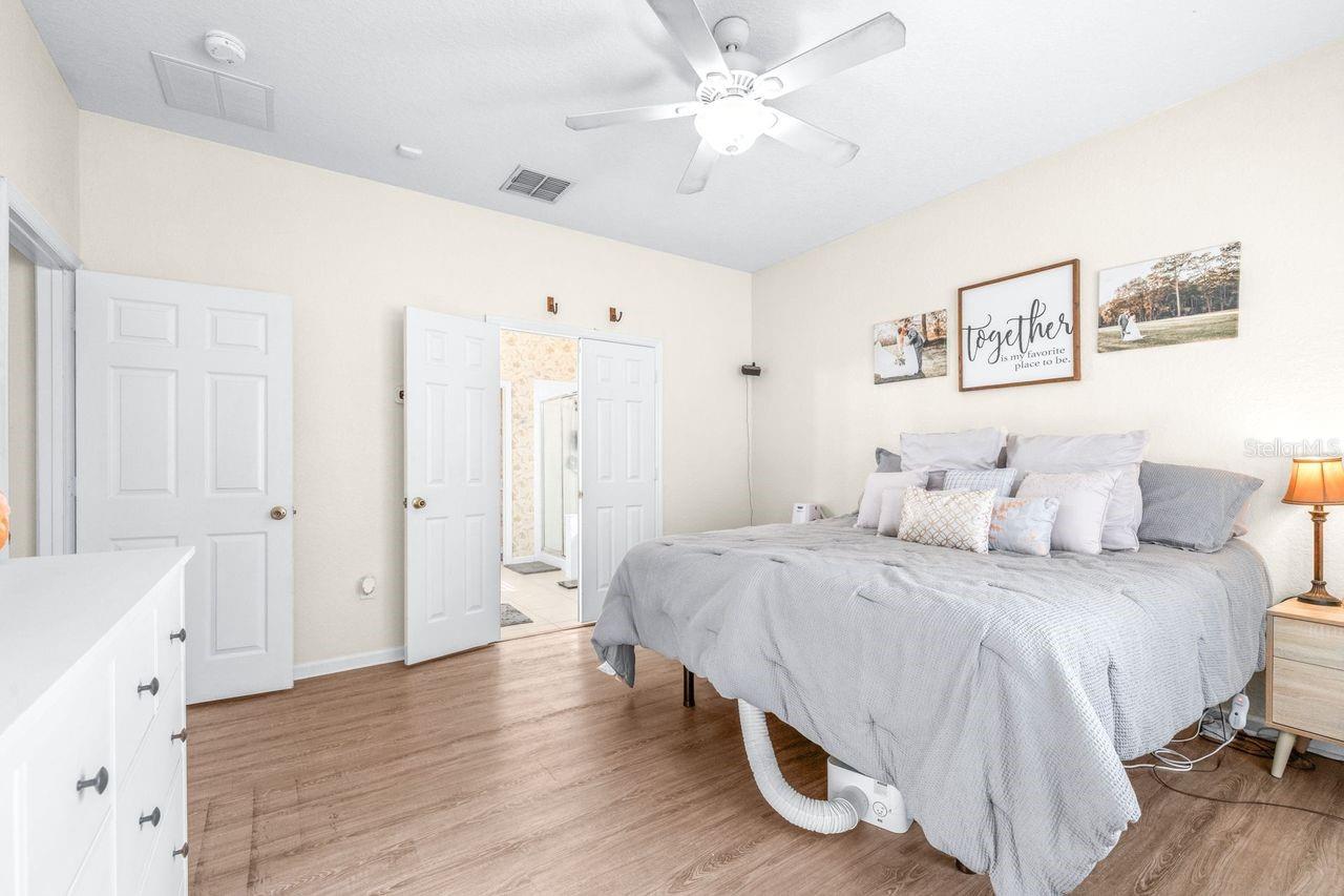 Image 17 of 49 For 8726 Greenbank Boulevard