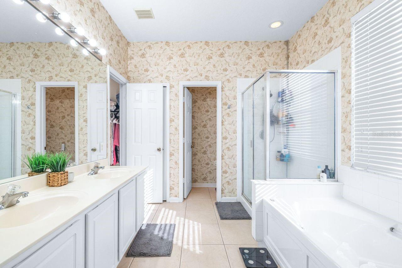 Image 21 of 49 For 8726 Greenbank Boulevard