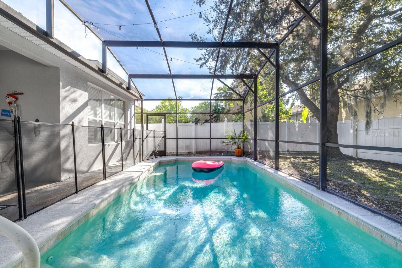 Image 33 of 49 For 8726 Greenbank Boulevard