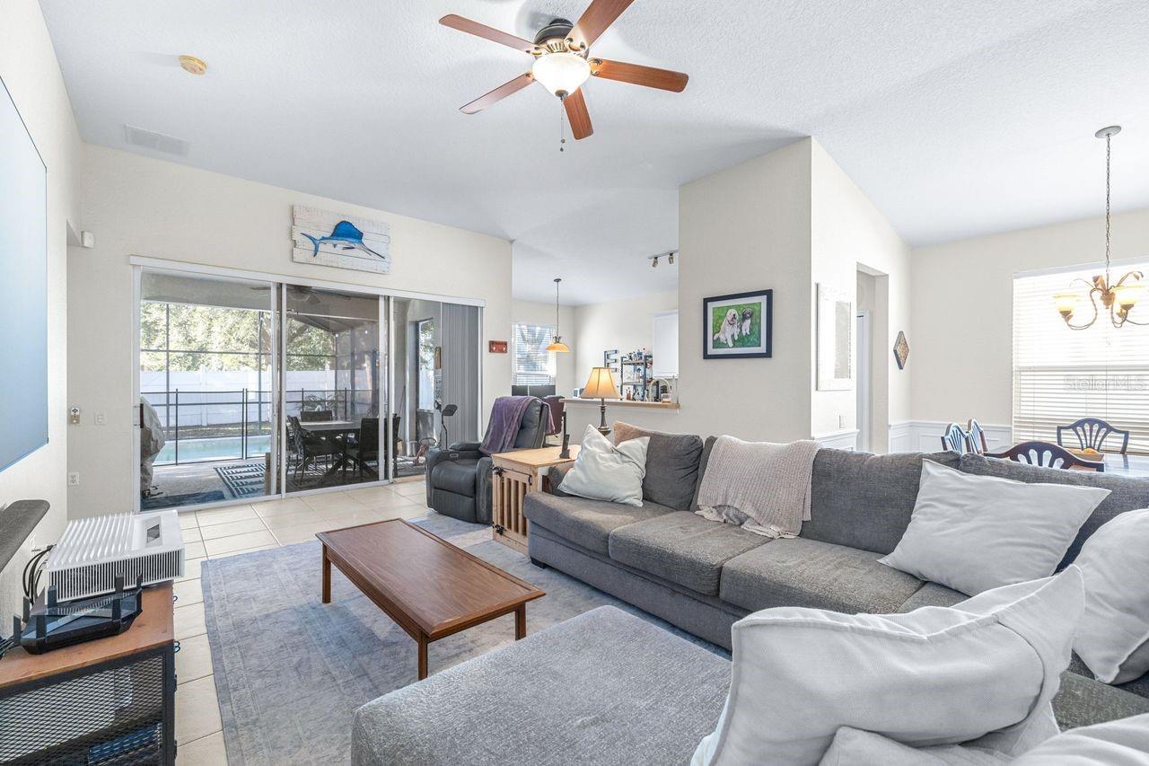 Image 7 of 49 For 8726 Greenbank Boulevard