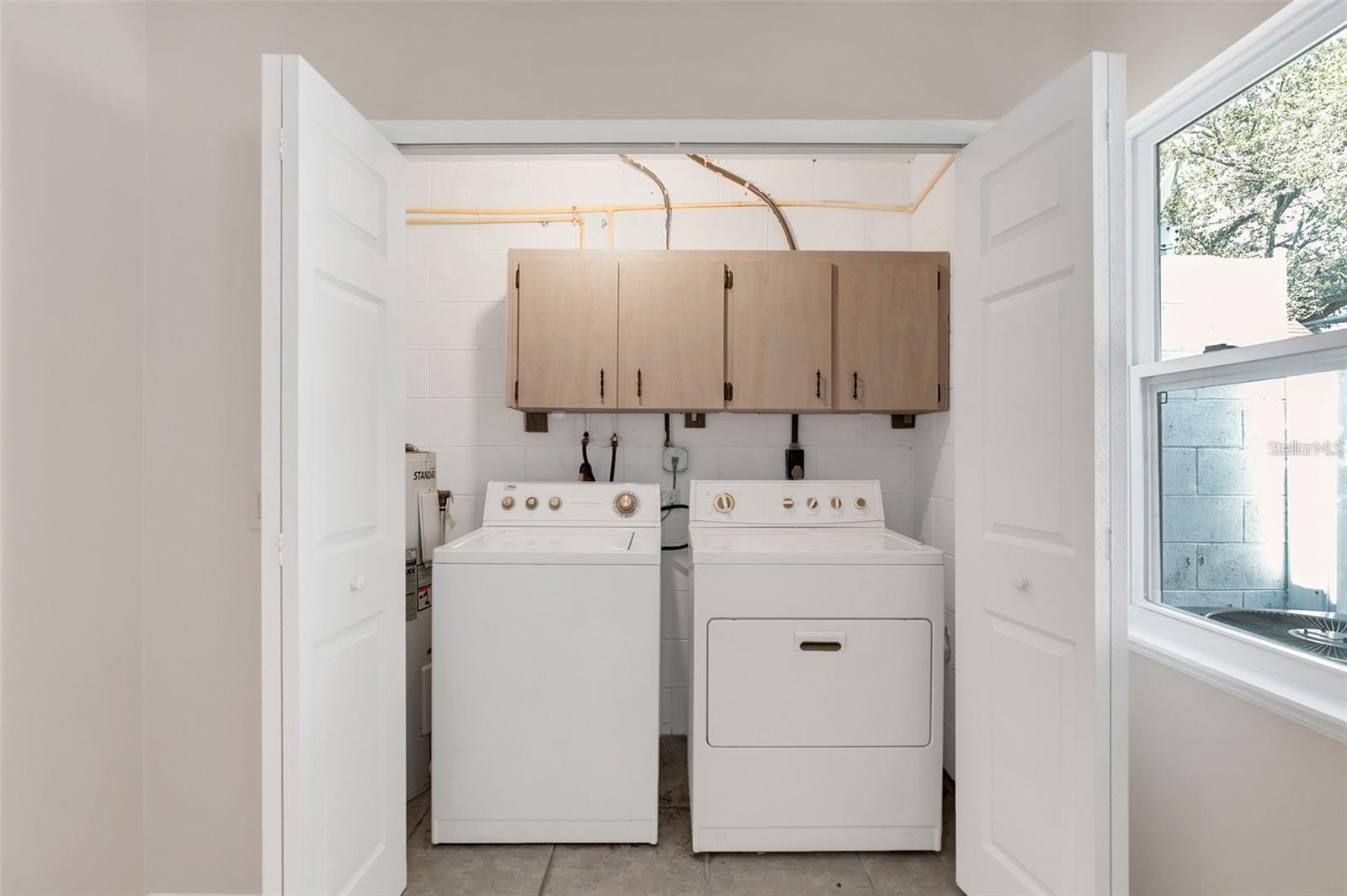 Image 24 of 31 For 1203 Hendren Drive