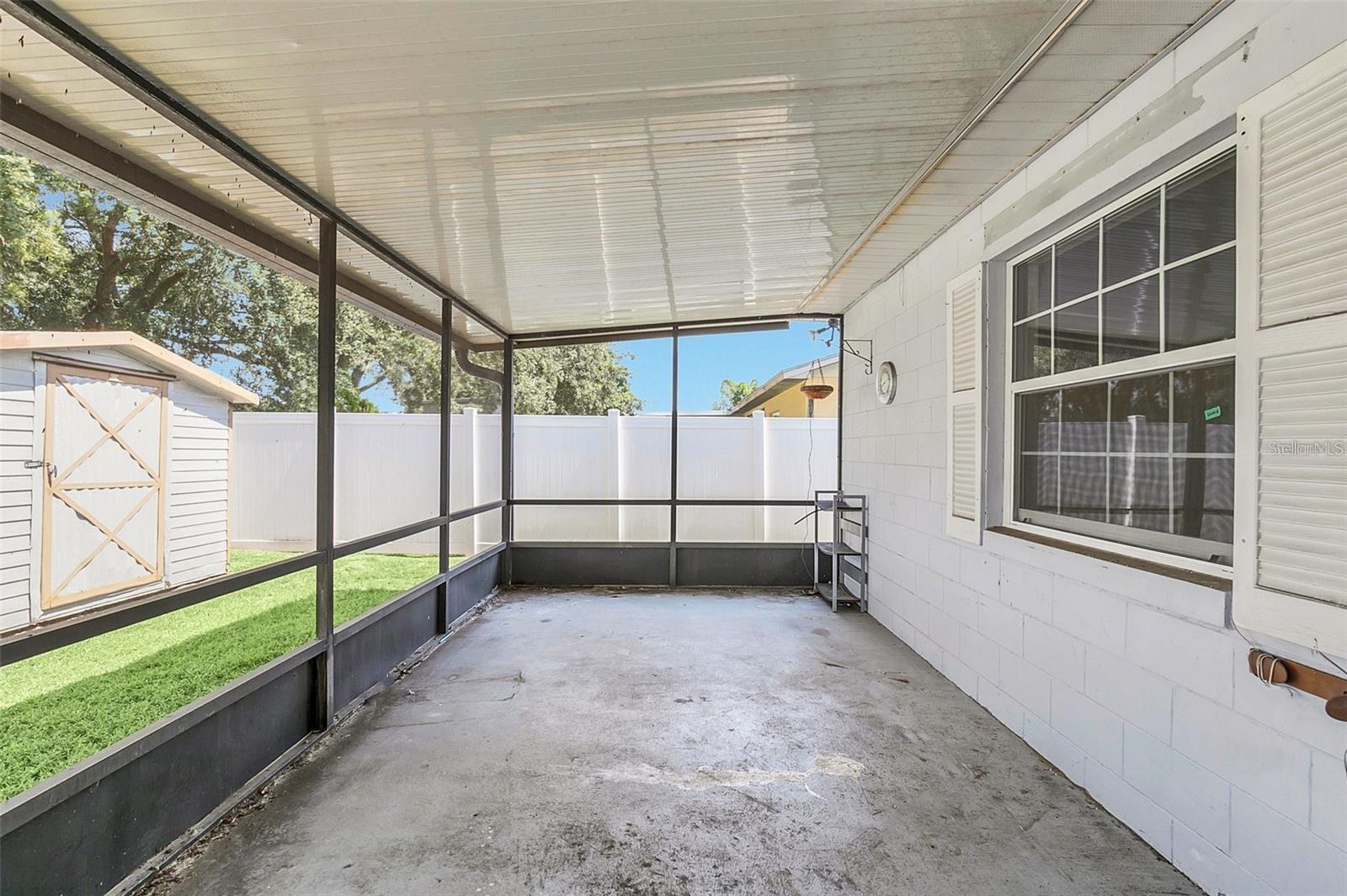 Image 26 of 31 For 1203 Hendren Drive