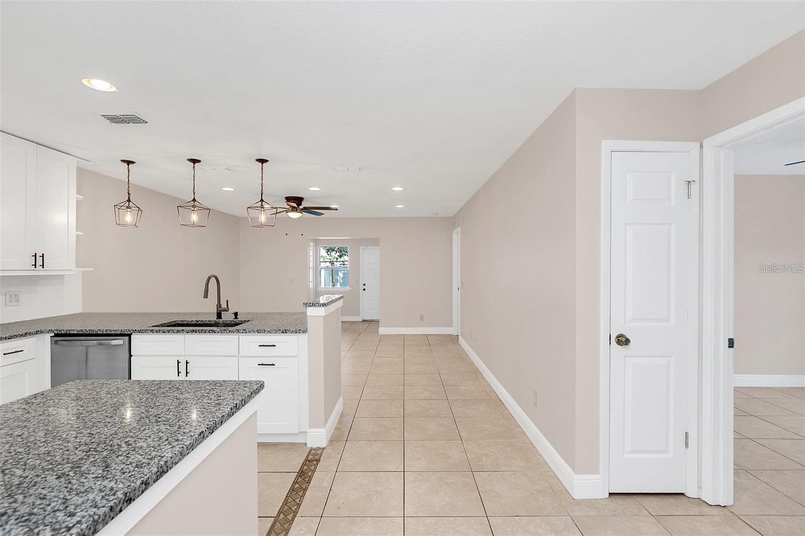 Image 5 of 31 For 1203 Hendren Drive