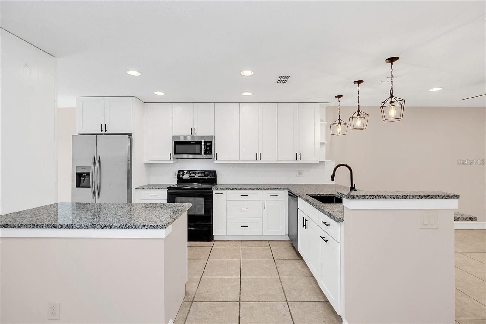 Image 6 of 31 For 1203 Hendren Drive