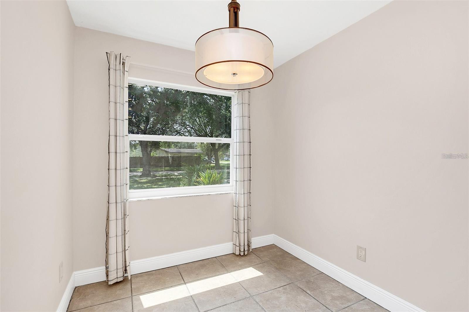 Image 8 of 31 For 1203 Hendren Drive