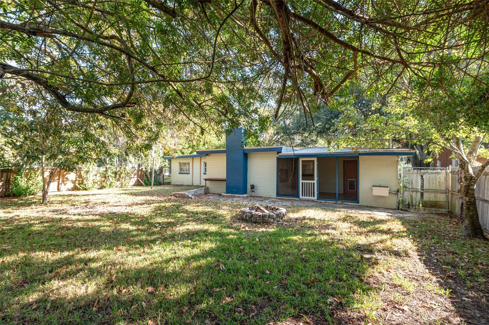 Image 29 of 37 For 664 8th Street