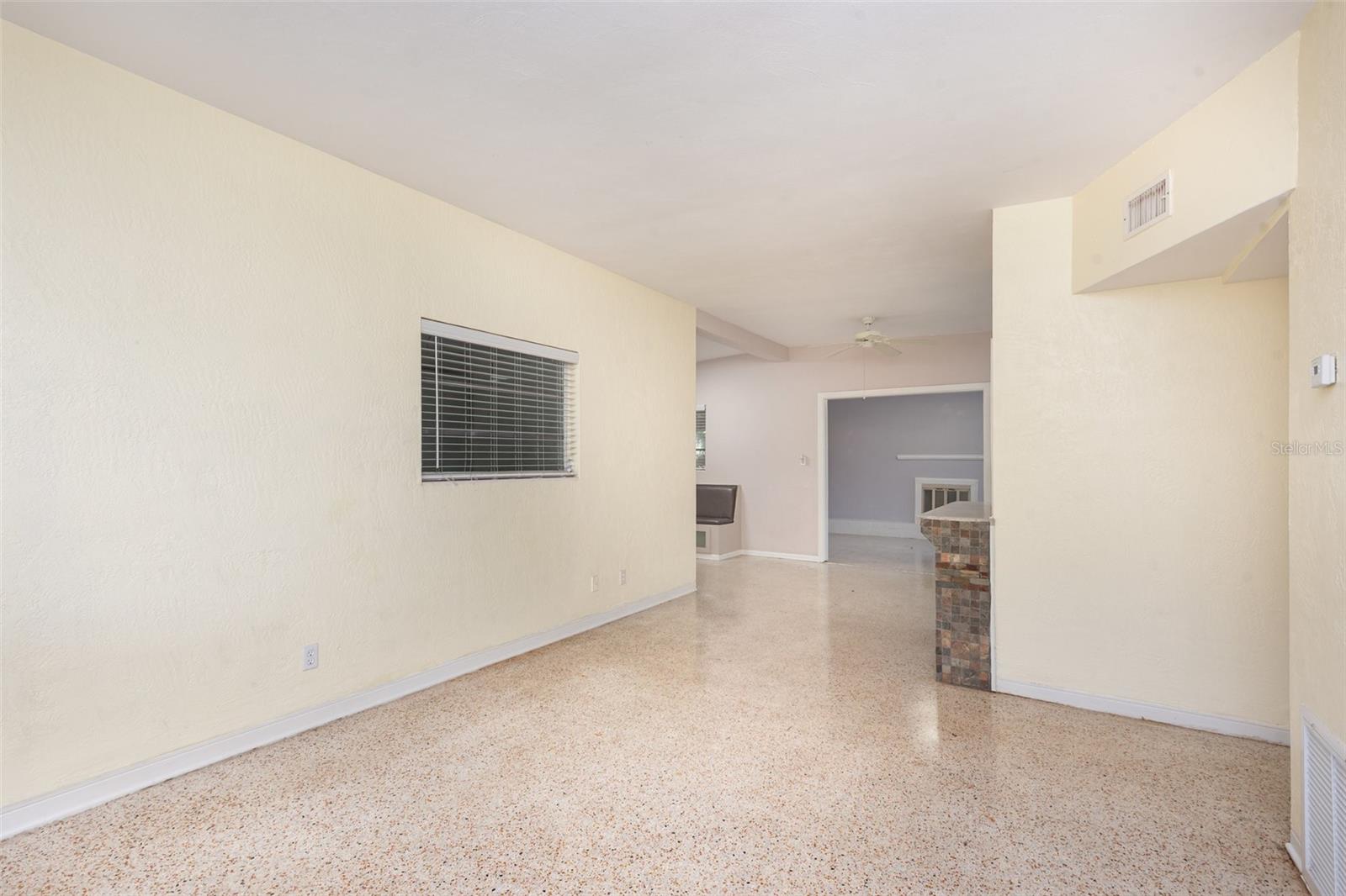 Image 9 of 37 For 664 8th Street