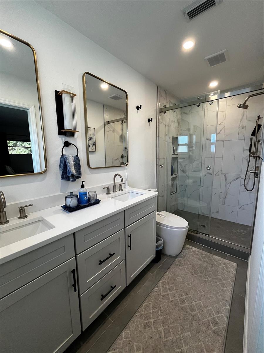 Image 19 of 32 For 714 Denton Road