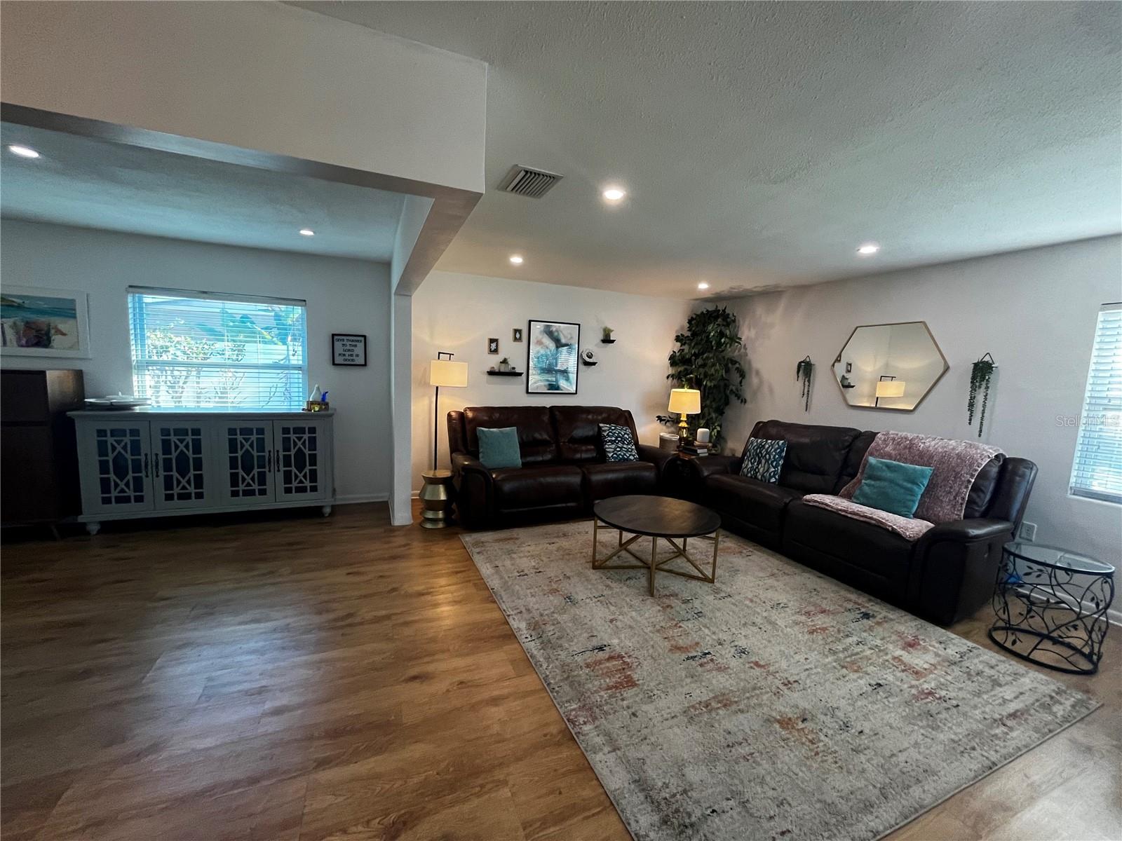 Image 4 of 32 For 714 Denton Road