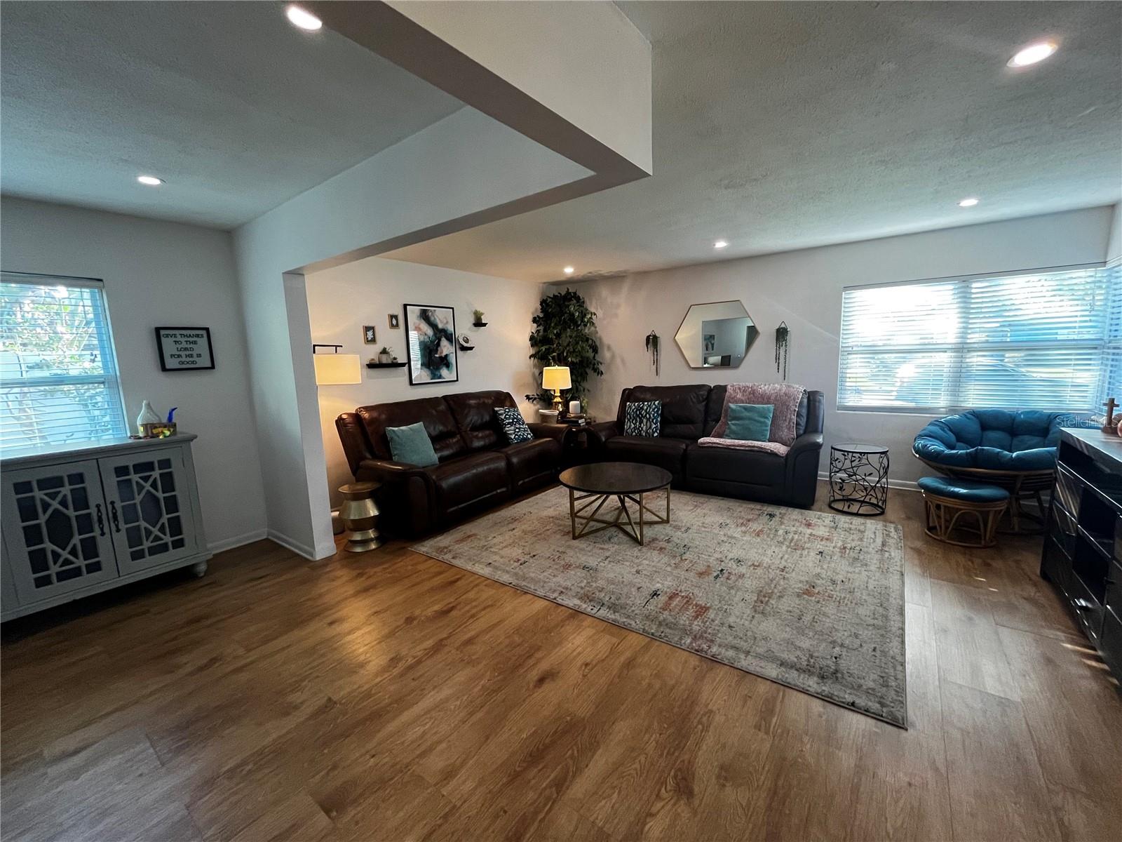 Image 7 of 32 For 714 Denton Road