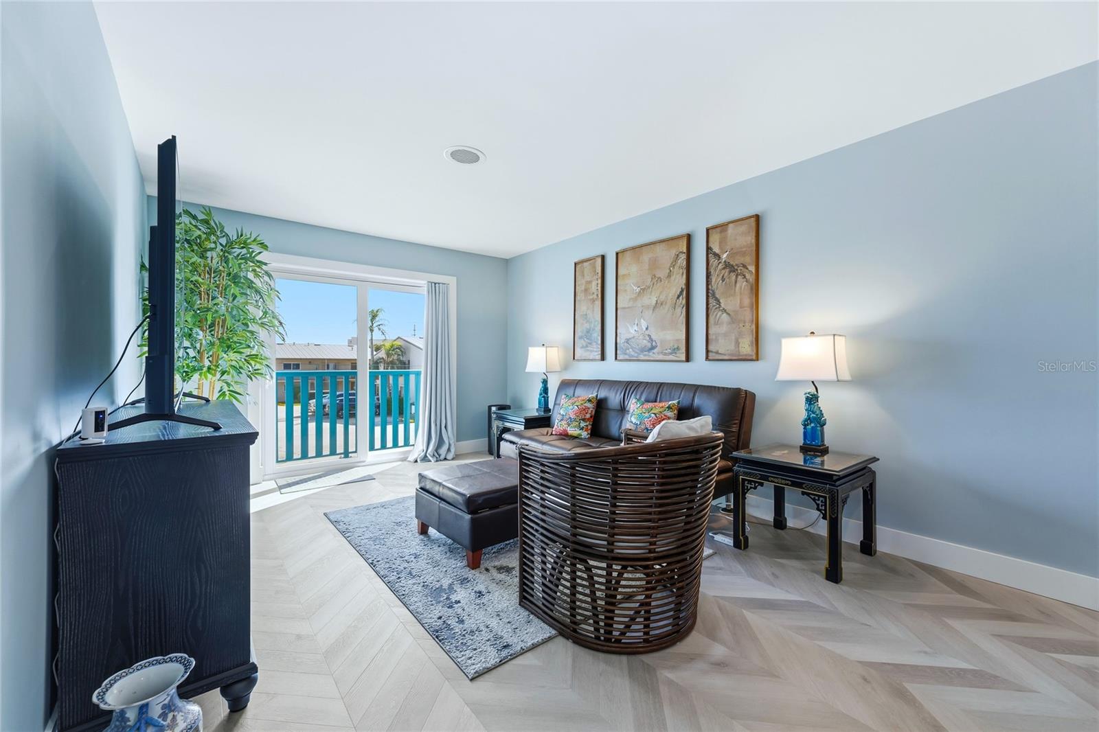 Image 10 of 28 For 351 Taylor Avenue 16