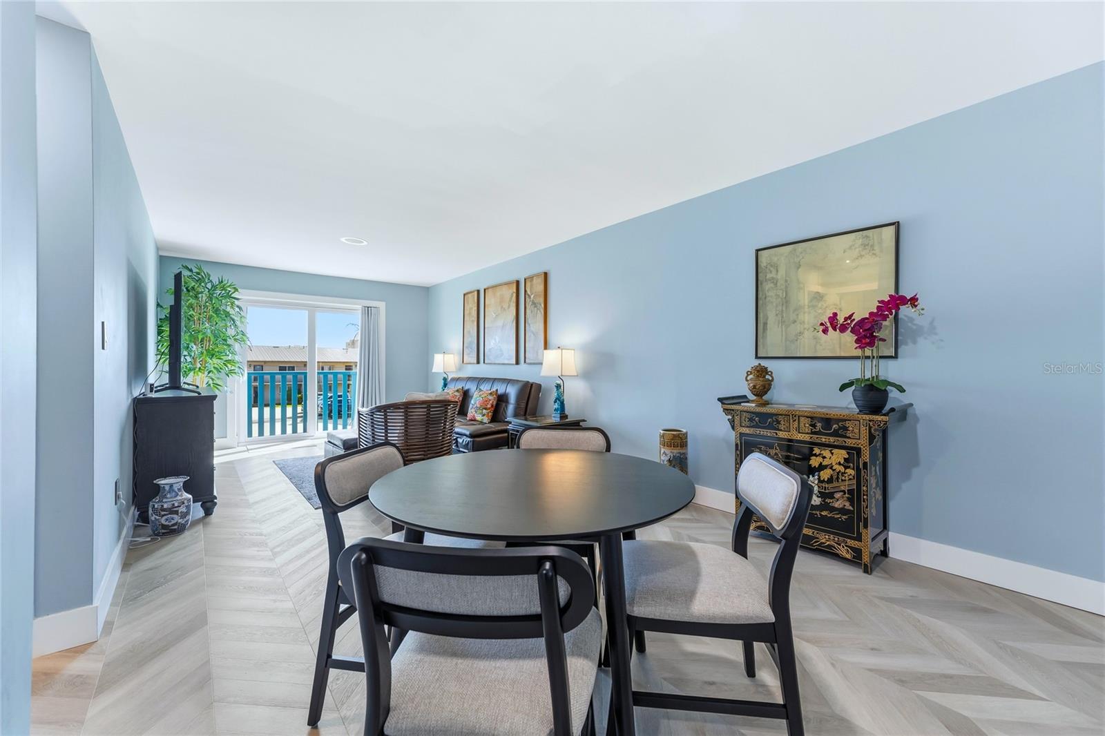 Image 12 of 28 For 351 Taylor Avenue 16