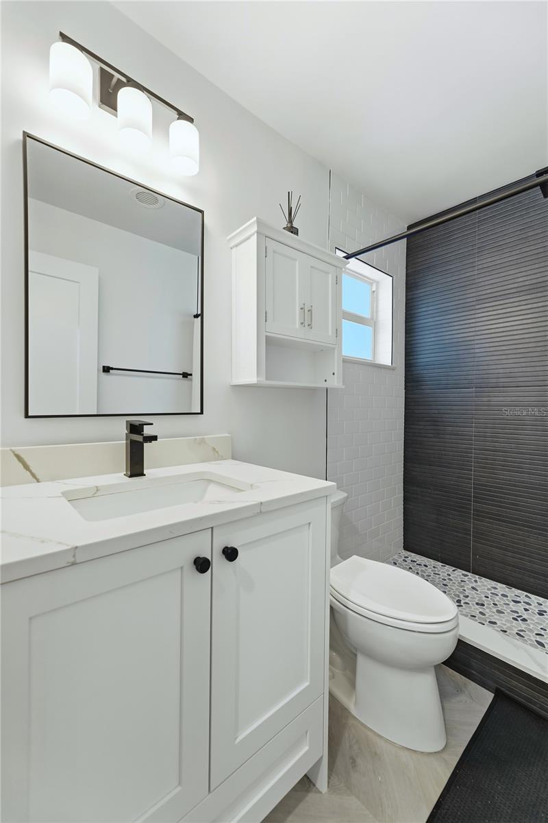 Image 17 of 28 For 351 Taylor Avenue 16