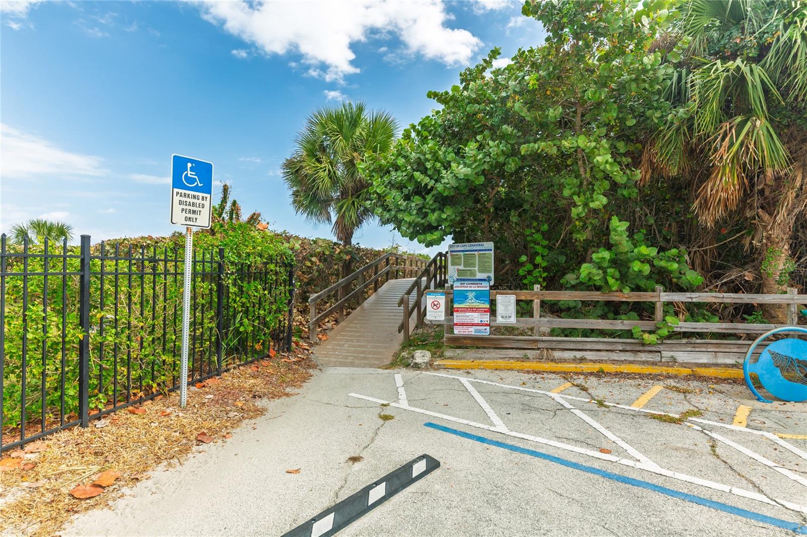 Image 24 of 28 For 351 Taylor Avenue 16