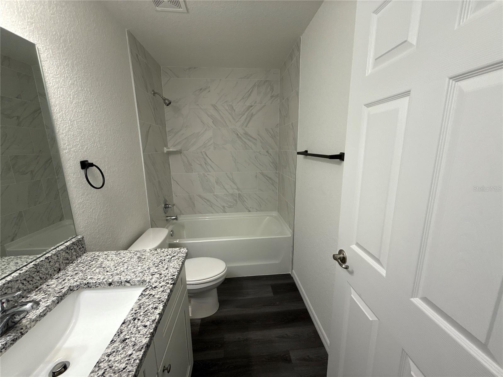 Image 3 of 14 For 26 Malauka Circle