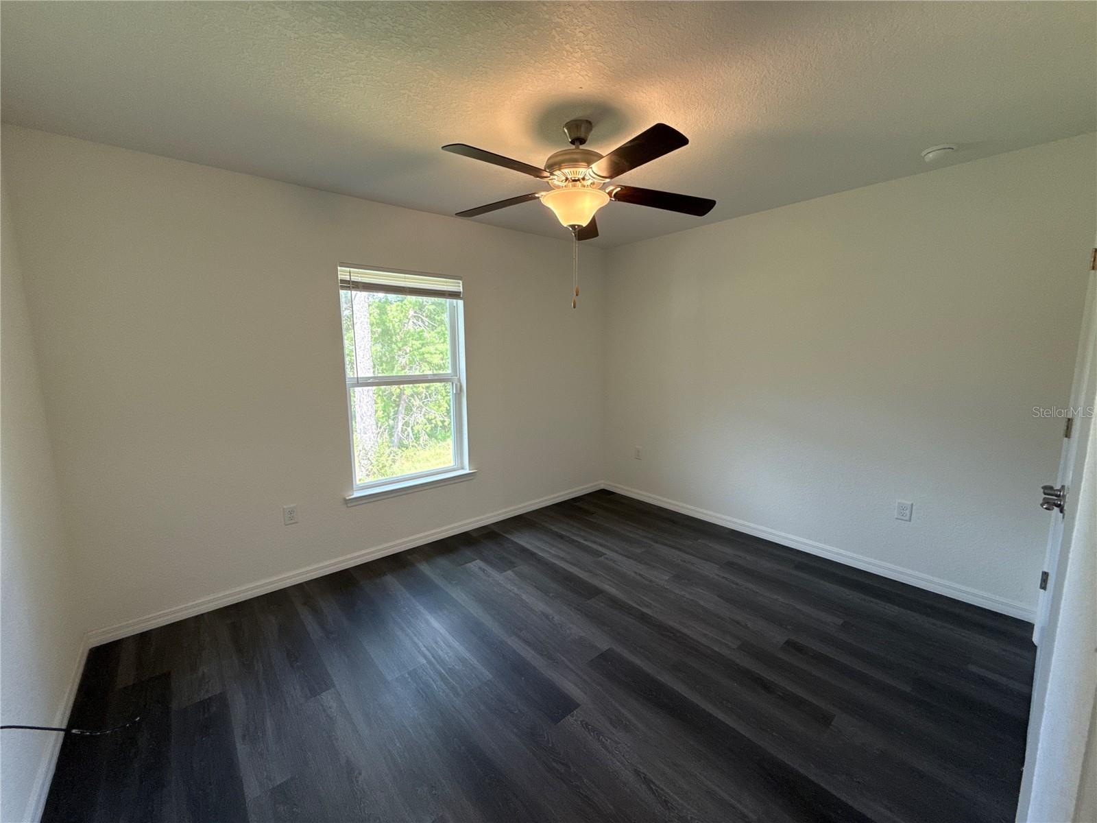 Image 4 of 14 For 26 Malauka Circle