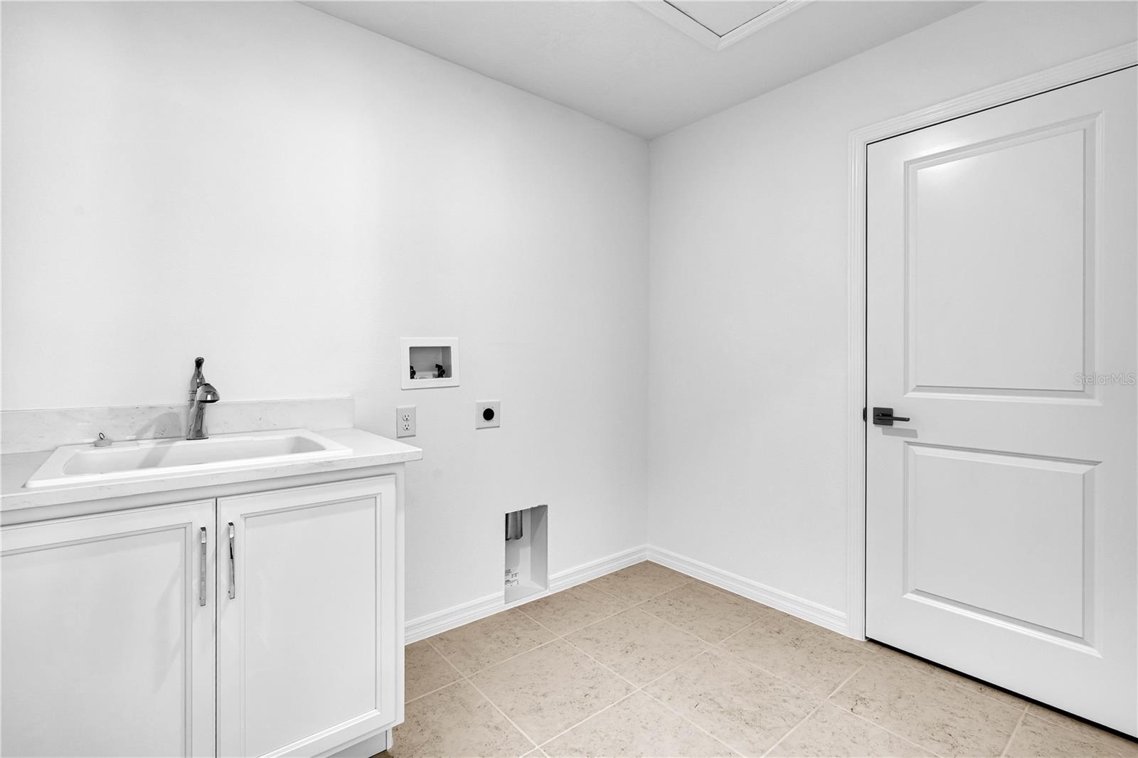 Image 16 of 42 For 17330 Lake Star Road