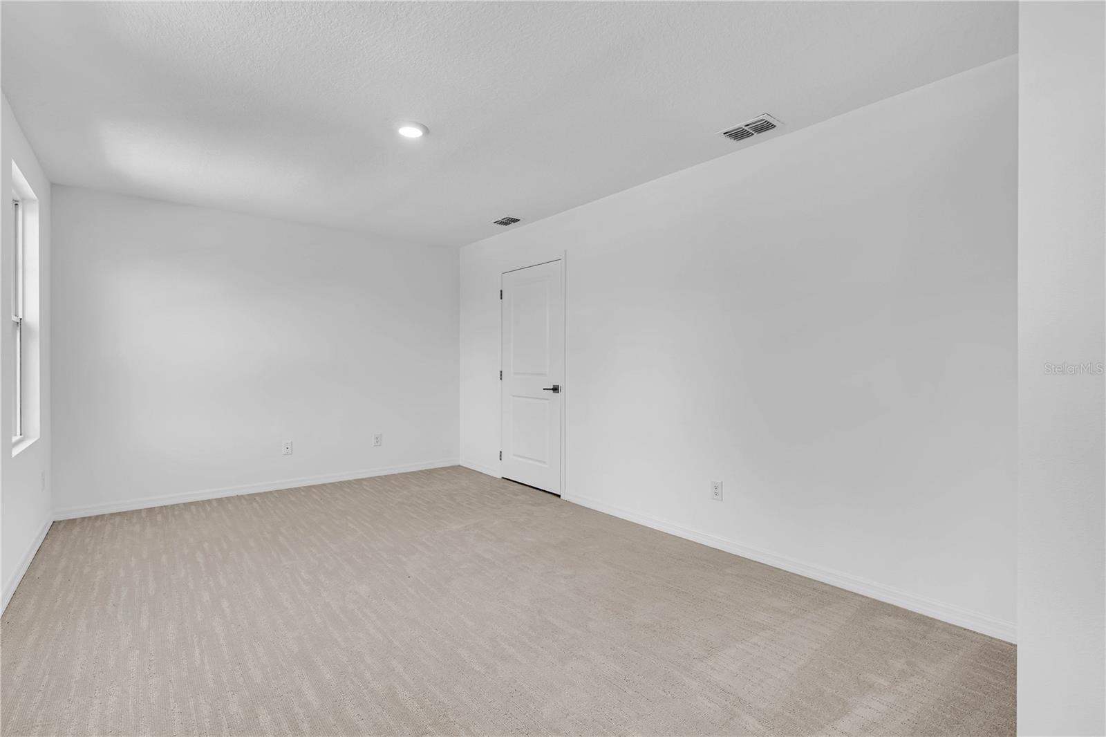 Image 22 of 42 For 17330 Lake Star Road