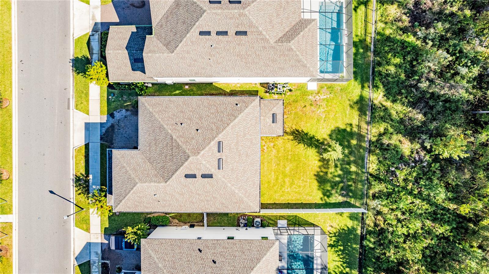 Image 33 of 42 For 17330 Lake Star Road