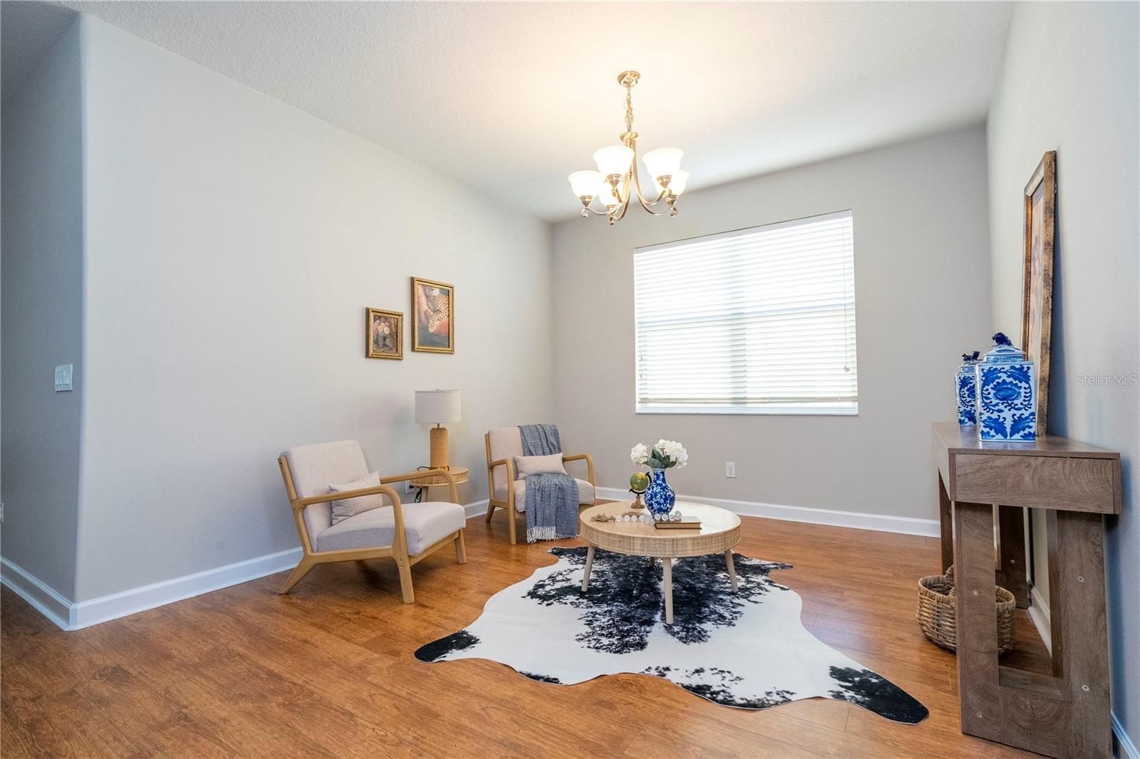 Image 21 of 51 For 2342 Crosston Circle