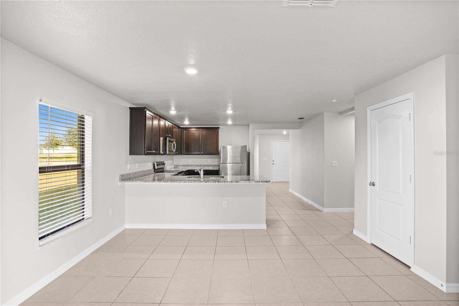 Image 16 of 50 For 1621 Orne Street