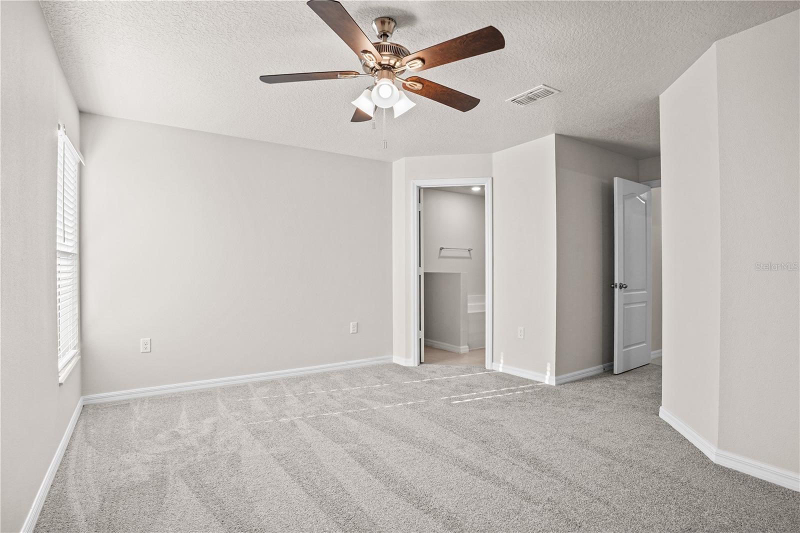 Image 23 of 50 For 1621 Orne Street