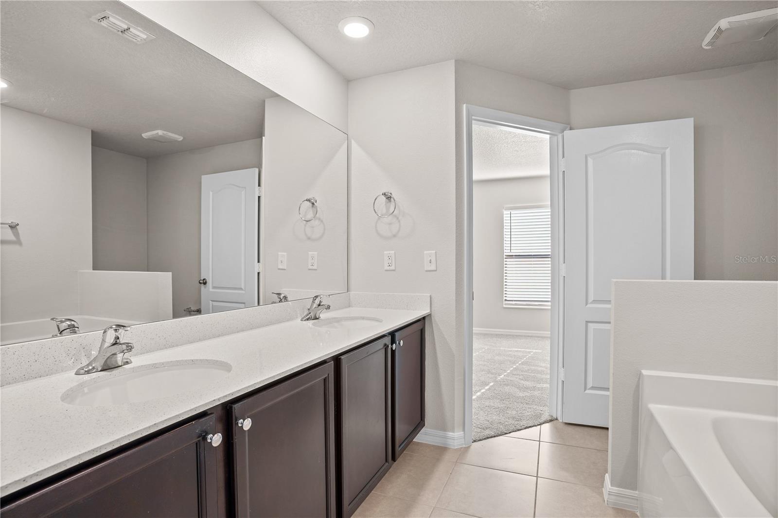 Image 27 of 50 For 1621 Orne Street