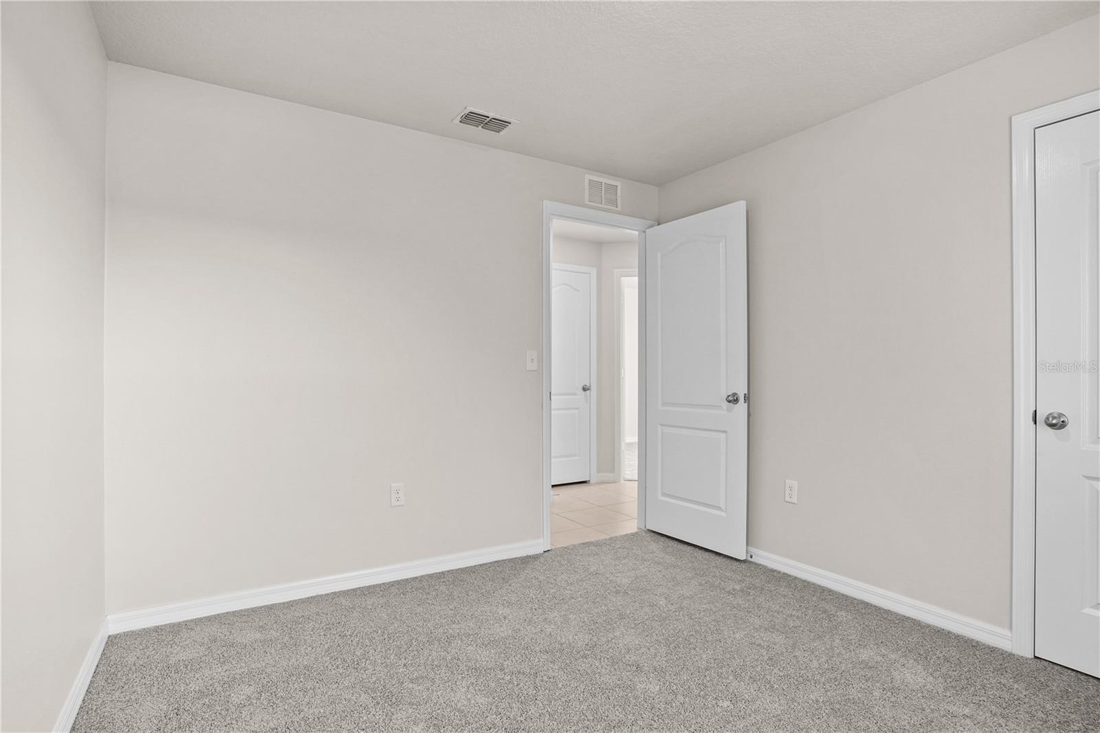 Image 32 of 50 For 1621 Orne Street