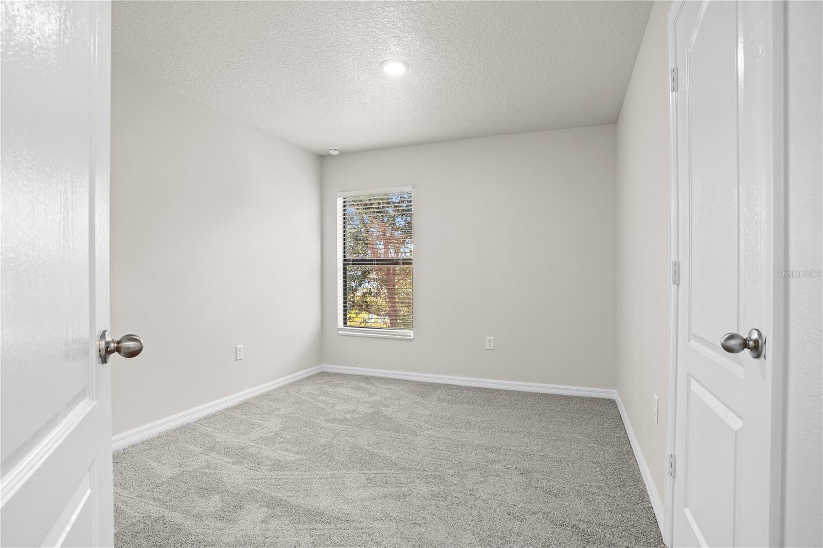 Image 35 of 50 For 1621 Orne Street