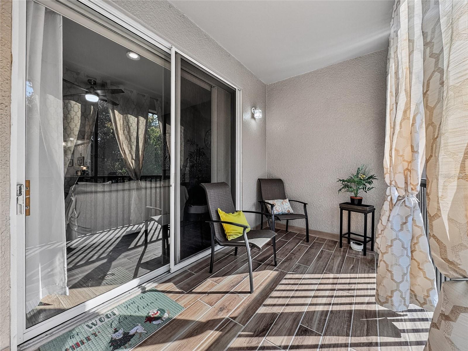 Image 23 of 38 For 9422 Myrtle Creek Lane 811