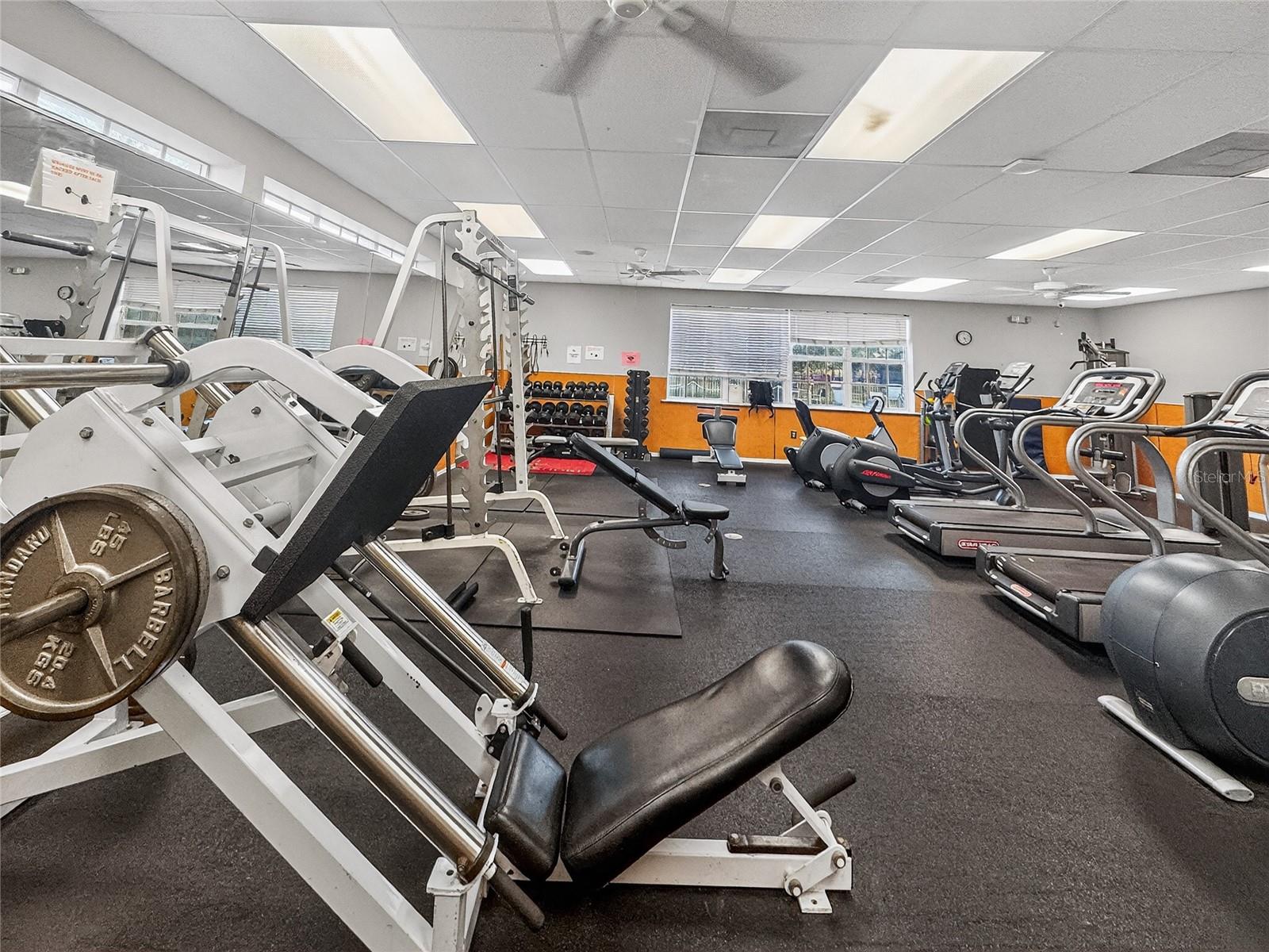 Image 27 of 38 For 9422 Myrtle Creek Lane 811