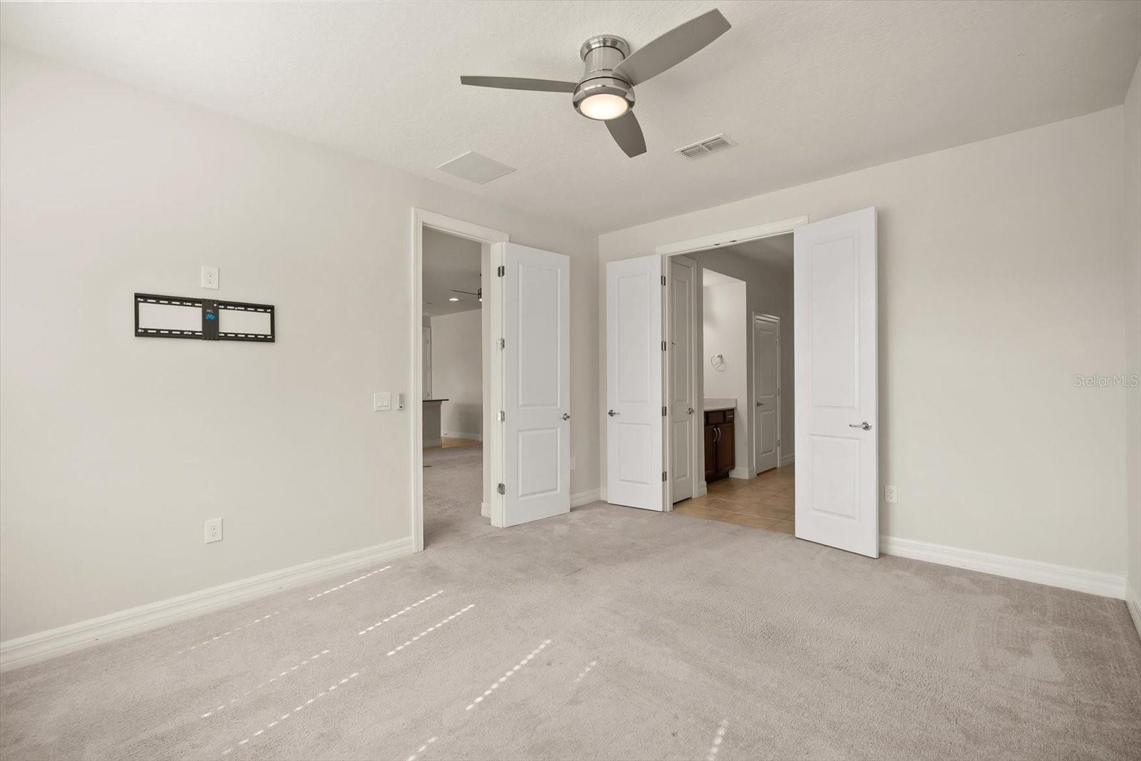 Image 13 of 33 For 11167 Lemon Lake Blvd