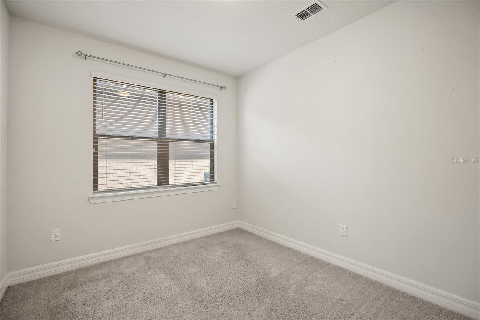 Image 22 of 33 For 11167 Lemon Lake Blvd