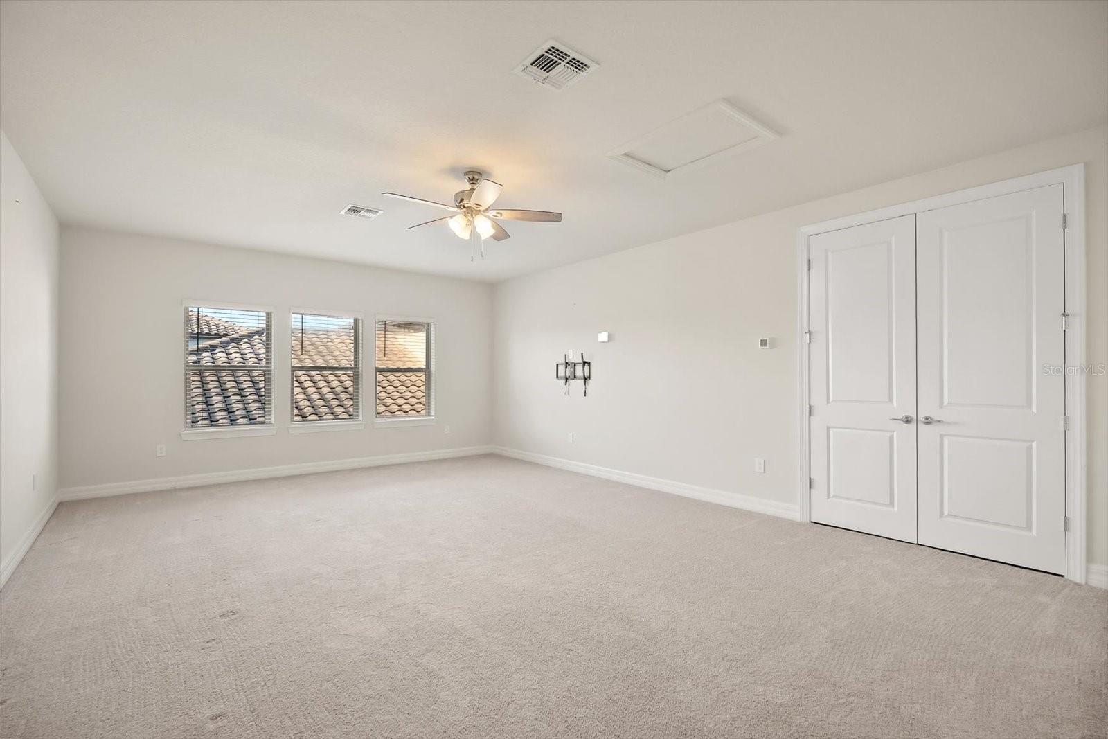 Image 26 of 33 For 11167 Lemon Lake Blvd