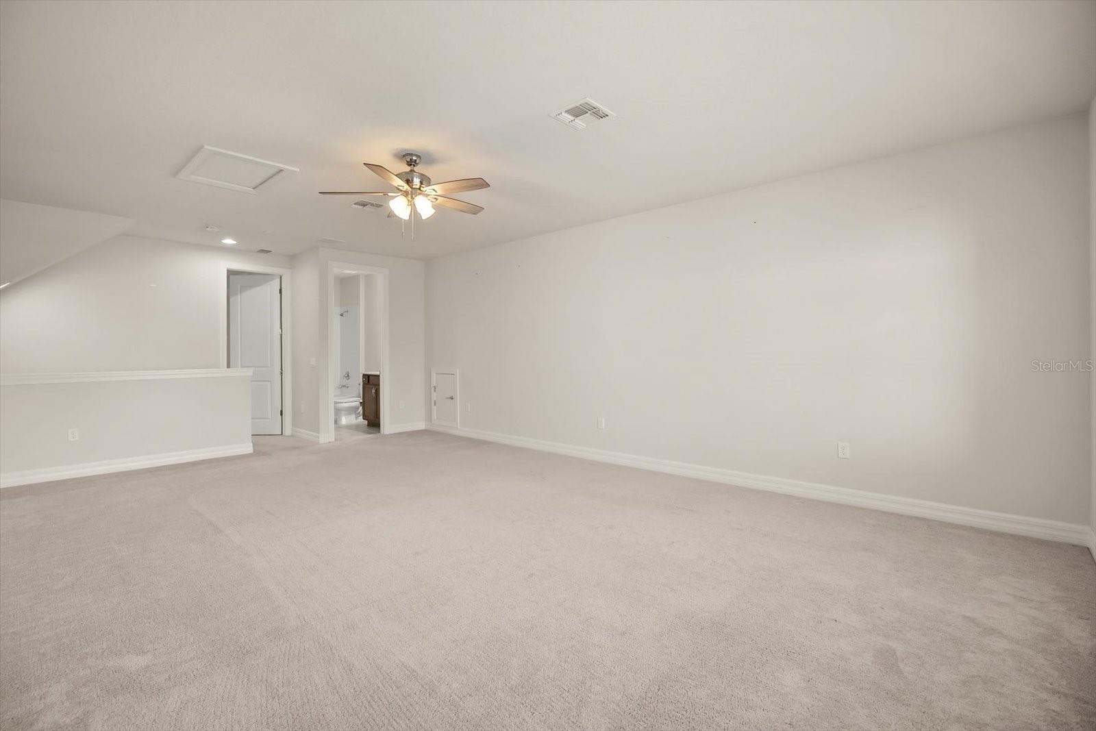 Image 27 of 33 For 11167 Lemon Lake Blvd