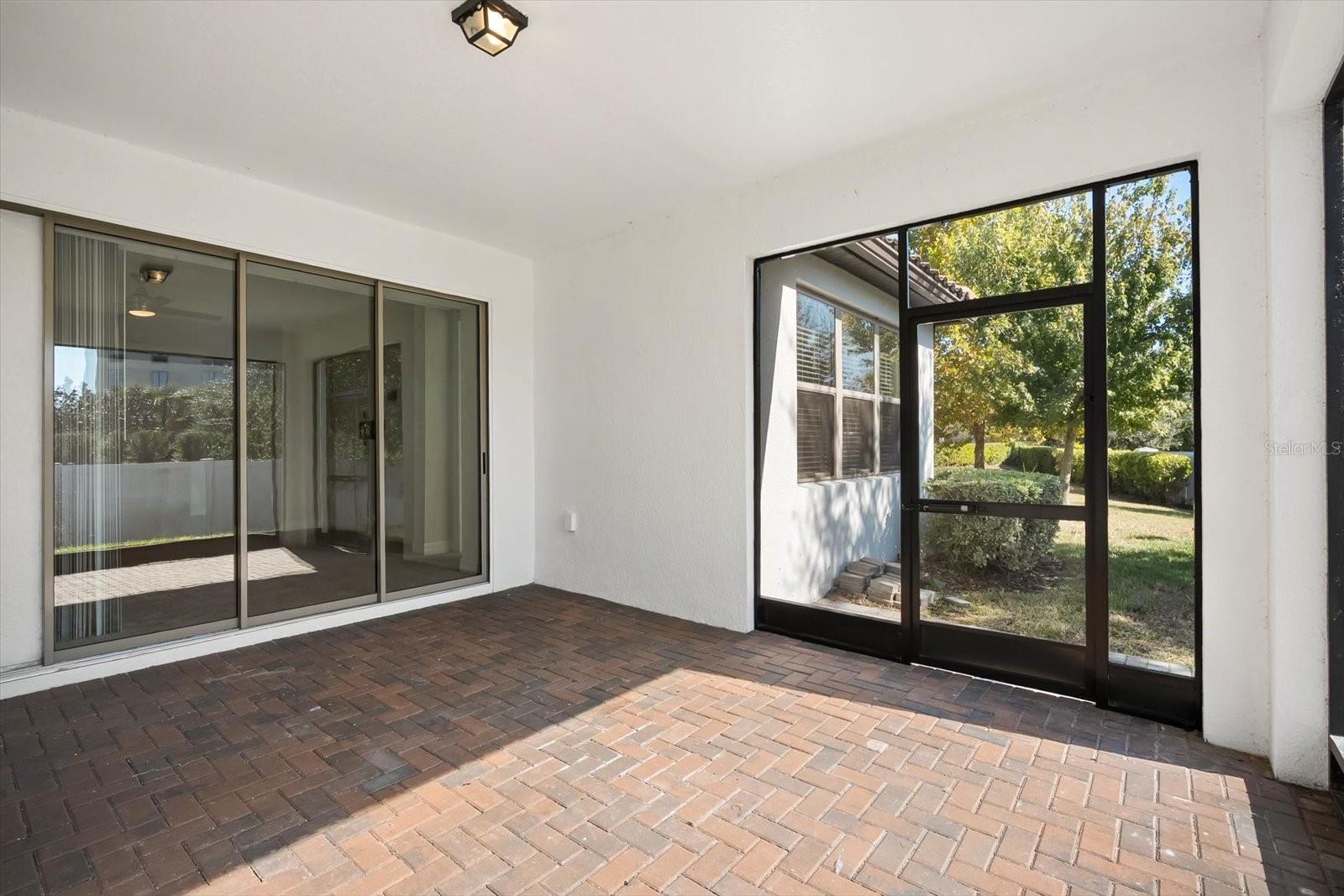 Image 29 of 33 For 11167 Lemon Lake Blvd