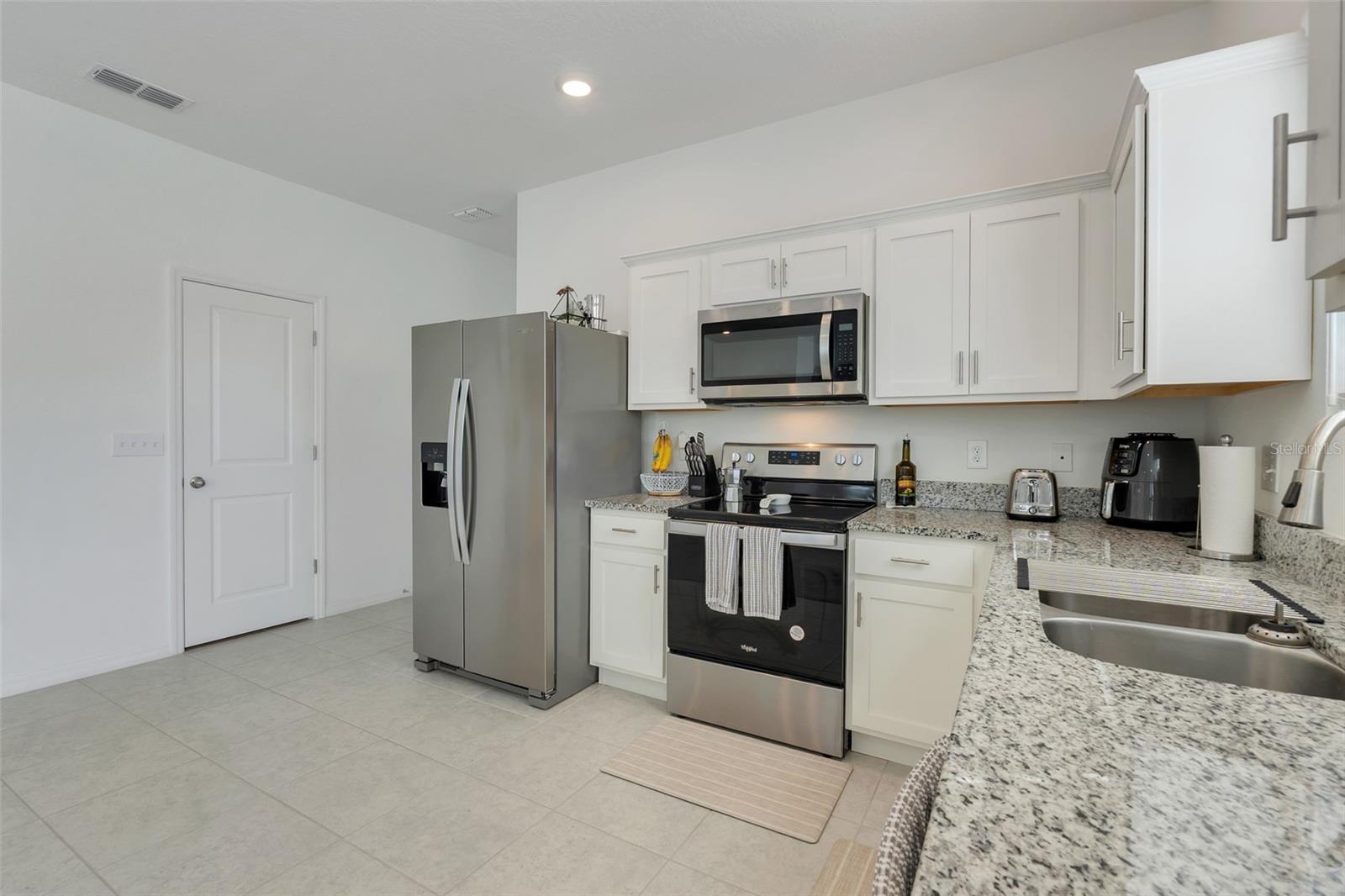 Image 11 of 34 For 3270 Water Sprite Street