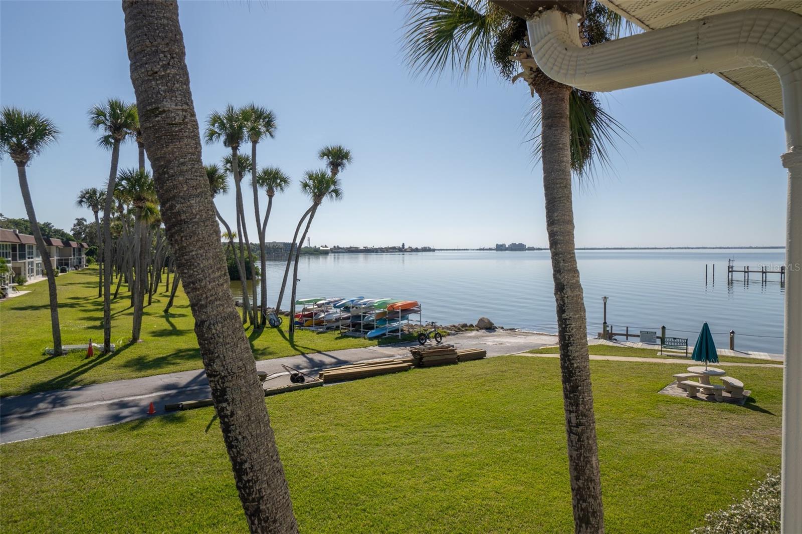 Image 12 of 36 For 200 Cape Shores Circle 6g