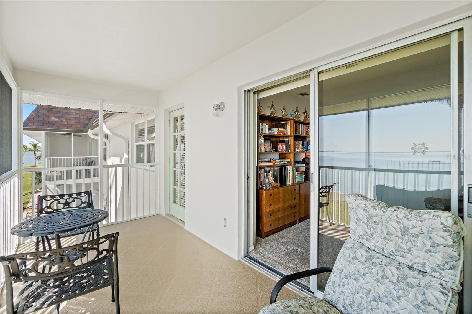 Image 17 of 36 For 200 Cape Shores Circle 6g