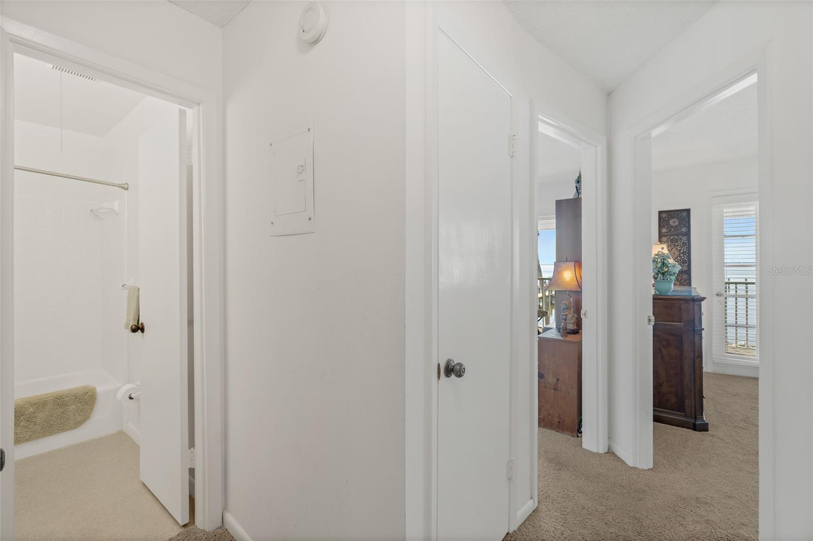 Image 34 of 36 For 200 Cape Shores Circle 6g