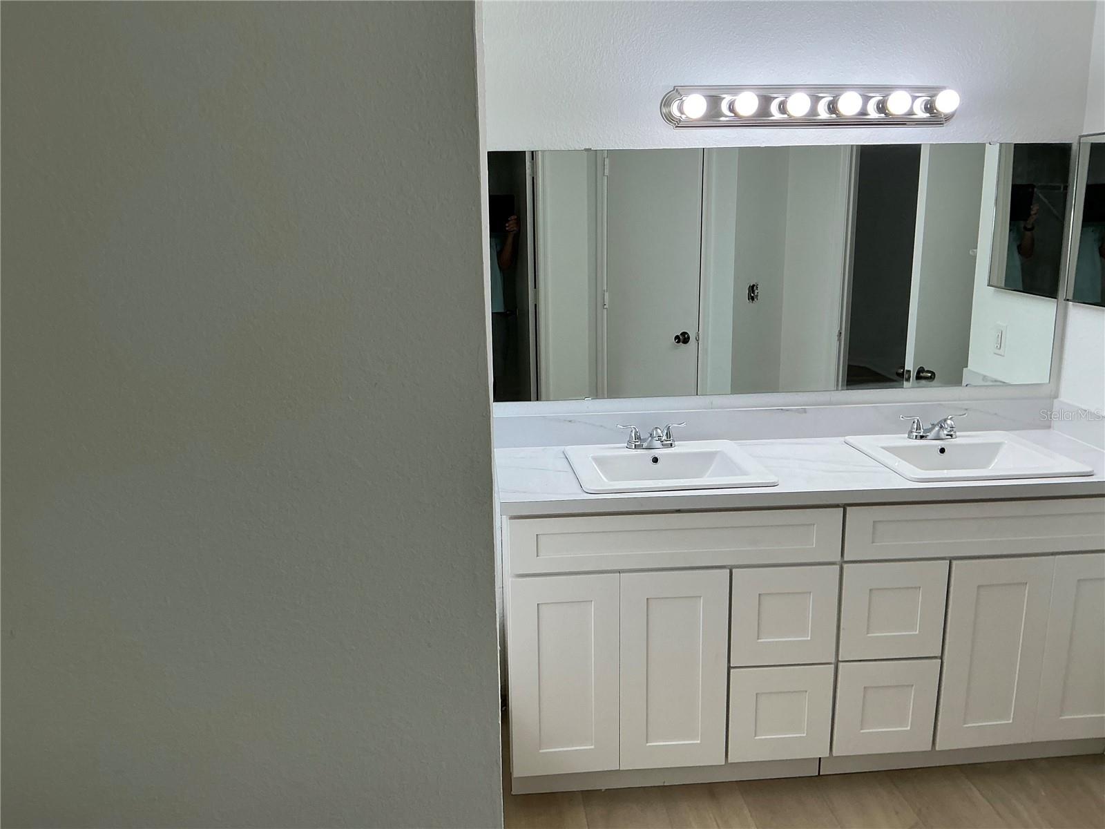 Image 10 of 13 For 7350 Westpointe Boulevard 213